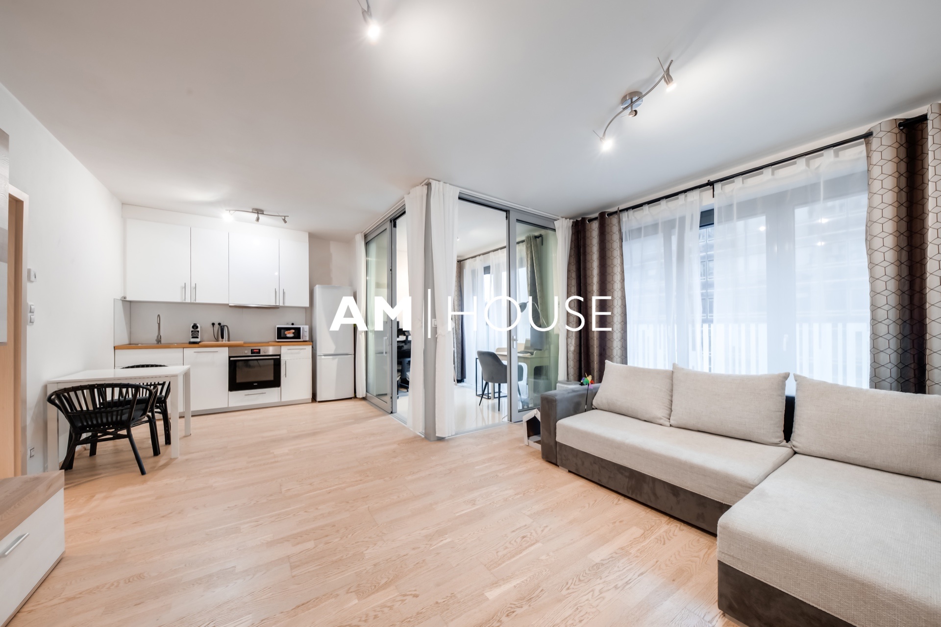 Rent Flats 1+KT, 50 m² – Praha – Žižkov