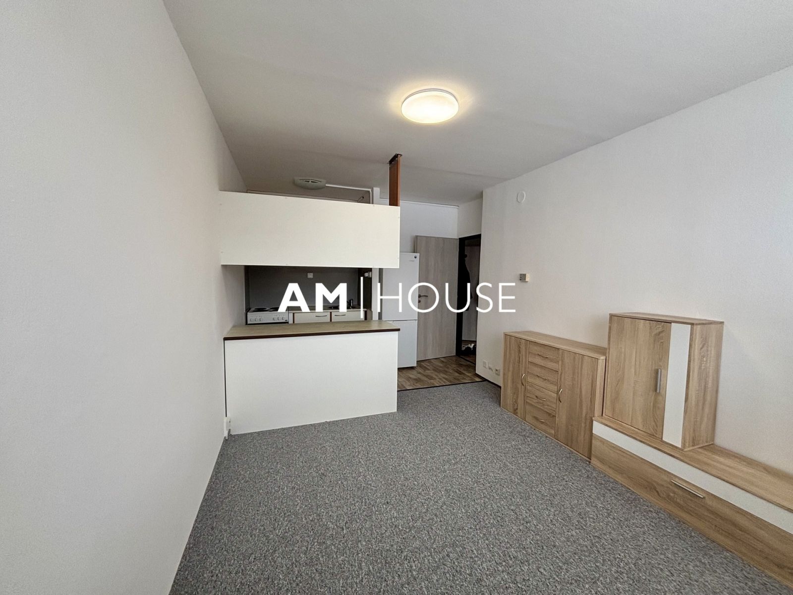 Pronájem bytu 2+kk 40 m, Praha 6 – Břevnov