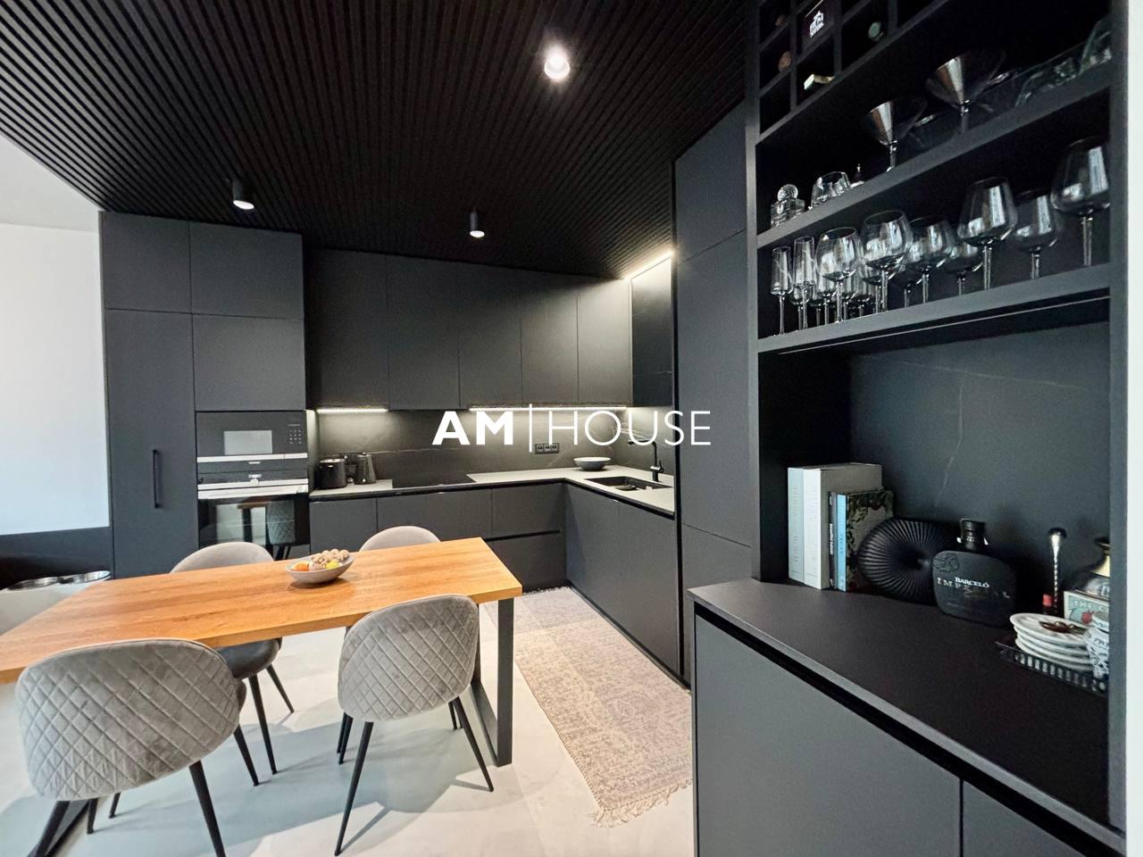 Pronajem bytu 3+kk, 80m2 + balkon. Praha 8 – Karlin