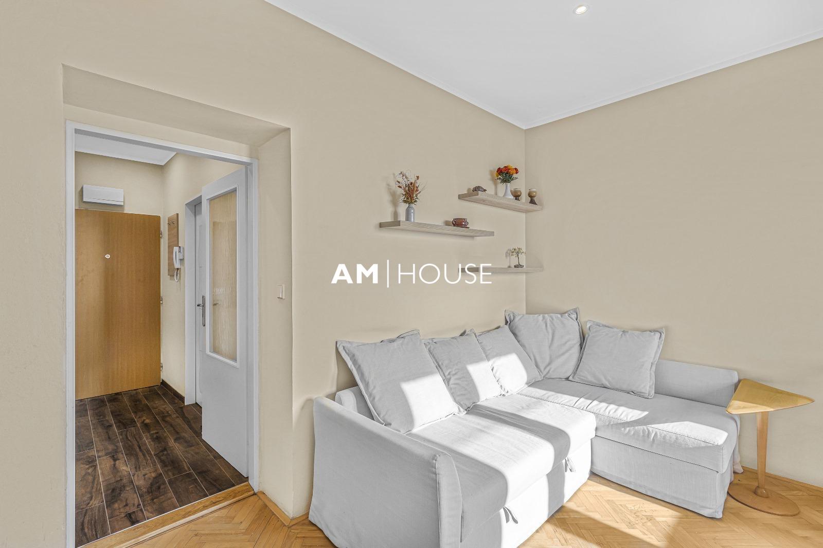 Pronajem bytu 1+kk, 24m2 + terasa, Praha – Vinohrady