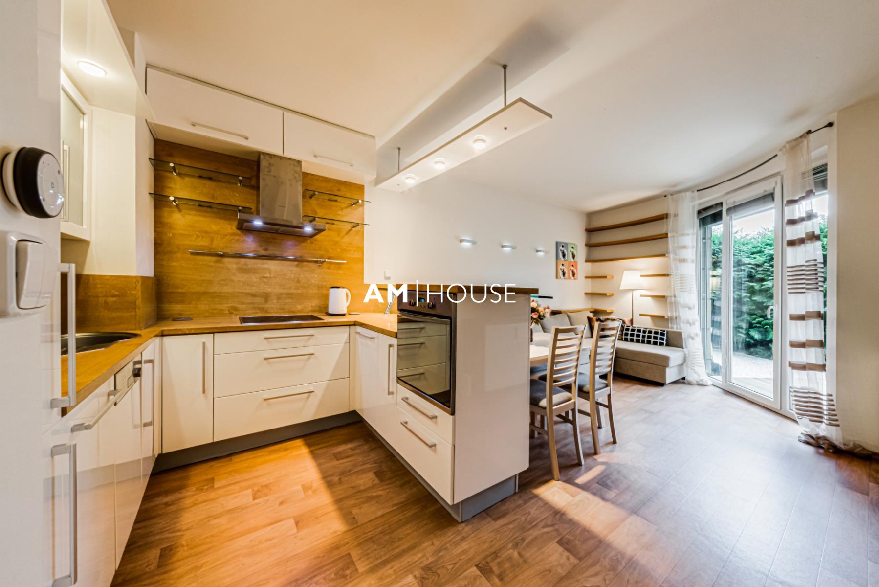 Pronájem bytu 2+kk 43 m&sup2; Tupolevova, Praha – Letňany
