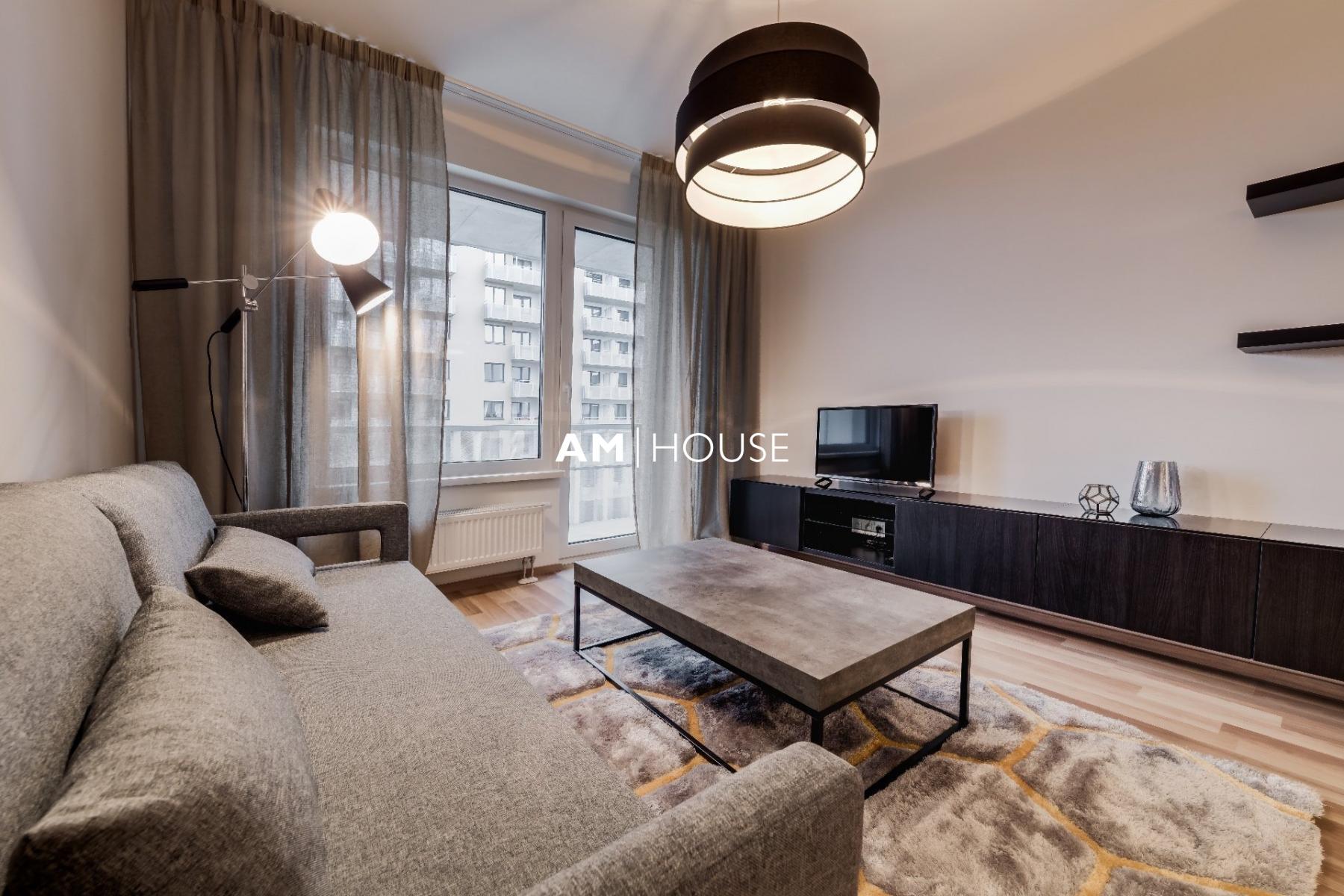 Pronájem bytu 2+kk, 61 m&sup2;, Zvěřinova, Praha  Strašnice